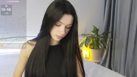 Snapshot of dollyvega chatting on January 23, 9:50 am Dolly online show from January 23, 9:50 am