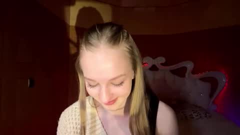 Anika online show from March 13, 4:19 pm