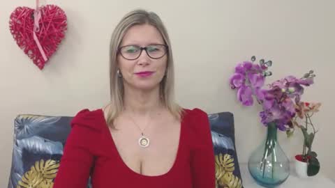 DoreenSexy online show from March 4, 7:30 am