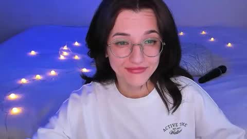 Your Dorotty online show from March 25, 1:22 am