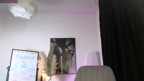 Lisbeth Salander online show from February 1, 4:22 am