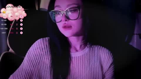 Snapshot of drillhouse_ chatting on September 30, 1:55 am Tara online show from September 30, 1:55 am