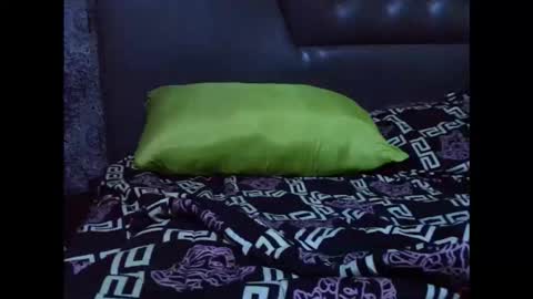 drippingnwet online show from January 14, 5:23 am