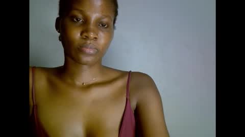 drippingpussy__ online show from December 5, 8:32 pm