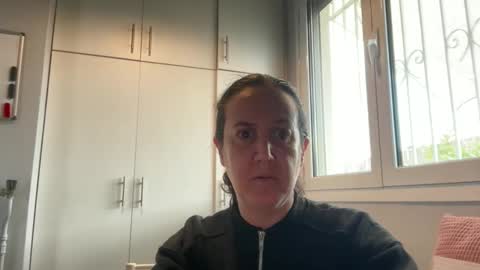 Dr. Resa online show from March 24, 1:27 pm