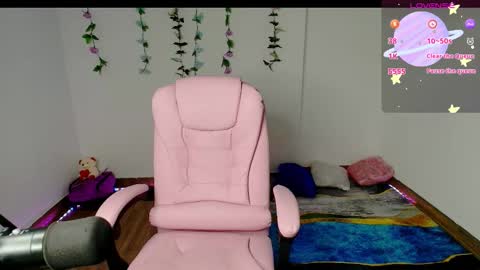 Dulce online show from January 28, 6:07 pm