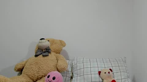 Snapshot of dulce_roberts_ chatting on February 14, 12:36 pm Dulce online show from February 14, 12:36 pm
