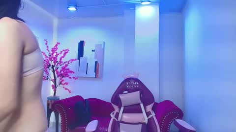 dulce_viioleta online show from January 8, 11:14 am