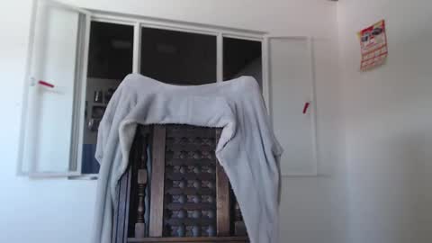 dulceisabellax online show from January 22, 5:17 pm