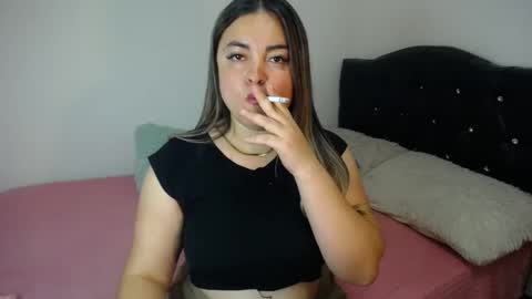 Snapshot of dumont_model chatting on February 22, 10:26 pm Nicole   online show from February 22, 10:26 pm