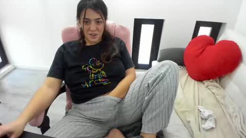 dayana online show from February 5, 7:00 am