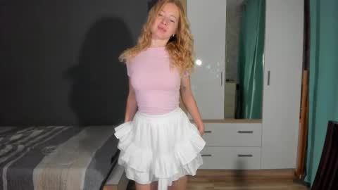 fansly - yourbestbaby online show from September 16, 3:58 am