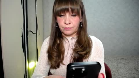 Linda online show from April 8, 7:16 pm