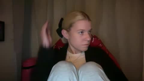 americnbarbie online show from November 29, 12:14 am