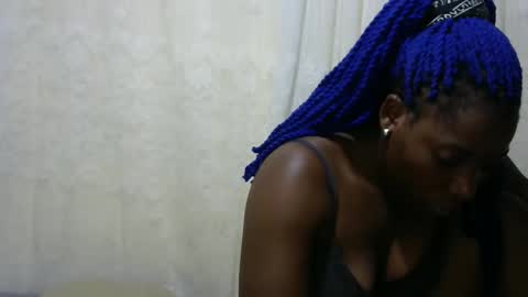 ebony_candy1998 online show from January 11, 7:08 pm
