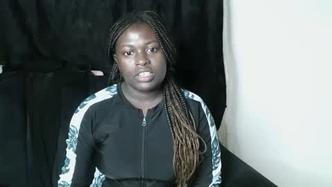 ebony_creemy online show from January 21, 6:00 am