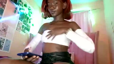 ebony darkie12 online show from February 19, 12:03 am