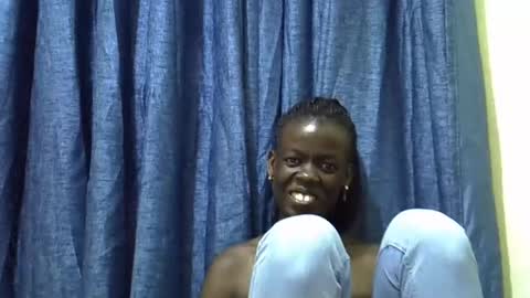 ebonydol2 online show from March 12, 1:19 pm