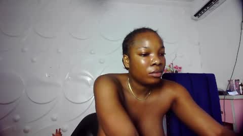 ebonykissxx online show from May 30, 12:36 pm