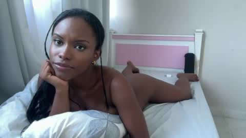 ebonylatingirl60 online show from March 31, 10:10 pm