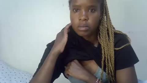 Ebony Luxe online show from May 1, 5:43 am