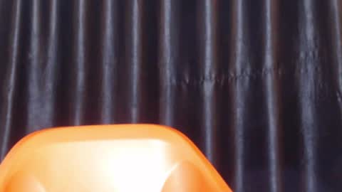 ebonyxxbae online show from April 18, 1:41 am