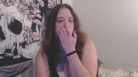 Weird Echo online show from January 18, 1:46 am