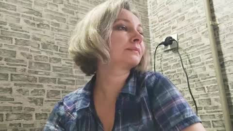 edithmanning online show from January 24, 8:55 am