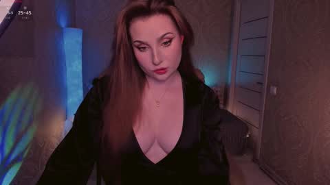 eesmaaarr online show from November 12, 11:58 pm