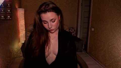 eesmaaarr online show from April 2, 11:46 pm