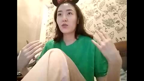 Effy online show from March 22, 4:35 pm