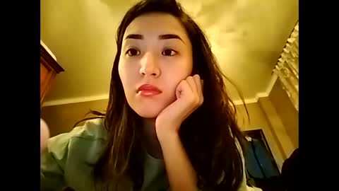 Effy online show from February 13, 2:09 pm