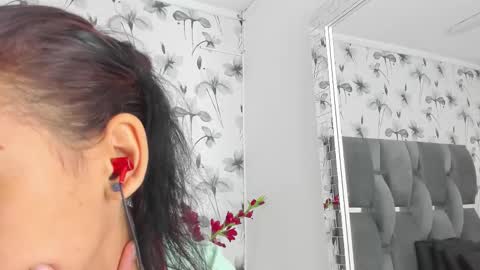 Snapshot of ehotloveaxxx chatting on October 7, 1:48 pm Valery online show from October 7, 1:48 pm