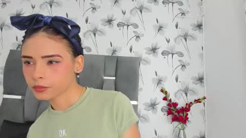 Snapshot of ehotloveaxxx chatting on September 21, 4:27 pm Valery online show from September 21, 4:27 pm