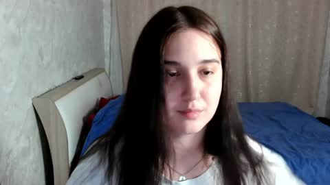 Lina online show from April 10, 9:10 pm