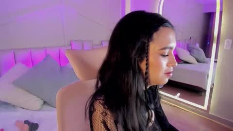 eimmy_bm online show from December 18, 7:51 pm