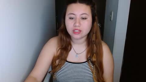 EIMY   MODEL INDEPENDENT online show from February 18, 2:49 am