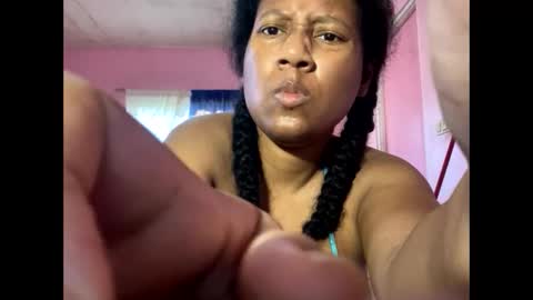 Eirondra Valeen online show from April 9, 10:31 am