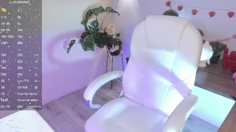 ELA online show from July 10, 11:37 pm