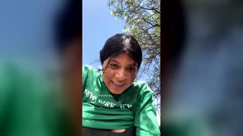 Elahia online show from January 17, 3:19 pm