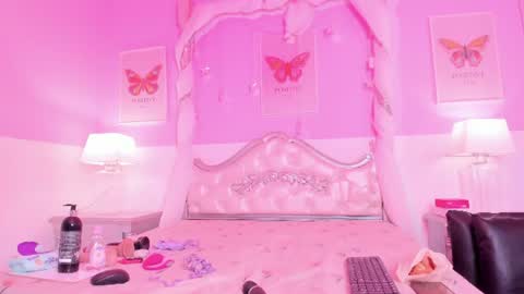 ElaineLaurent online show from July 11, 5:07 am
