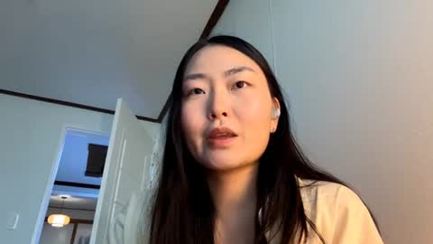 Mila online show from June 19, 6:06 am