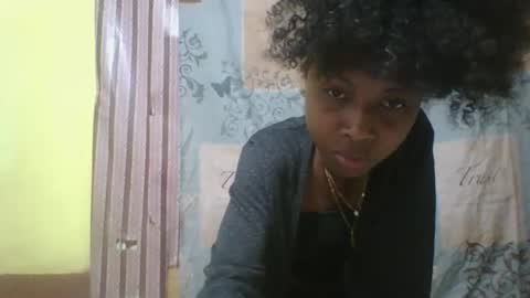 Snapshot of elalia1234 chatting on October 13, 10:34 pm elalia1234 online show from October 13, 10:34 pm