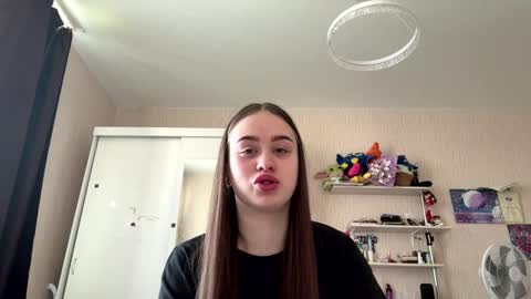 Kate online show from June 3, 1:45 pm