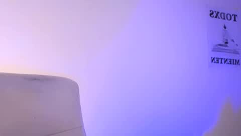 Snapshot of elektra_sky11 chatting on February 12, 1:49 pm Elektra Sky online show from February 12, 1:49 pm