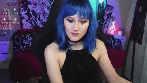 Snapshot of elika_kay chatting on February 16, 8:44 pm  MORE ME   online show from February 16, 8:44 pm