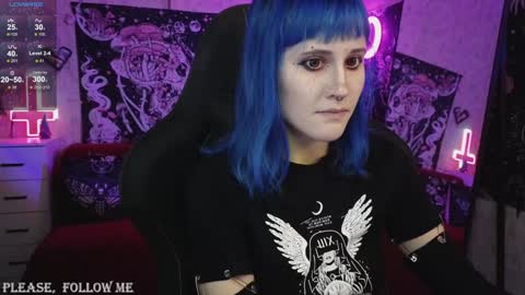 Snapshot of elika_kay chatting on January 12, 11:04 pm  MORE ME   online show from January 12, 11:04 pm