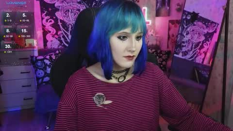 Snapshot of elika_kay chatting on September 23, 1:15 am  MORE ME   online show from September 23, 1:15 am