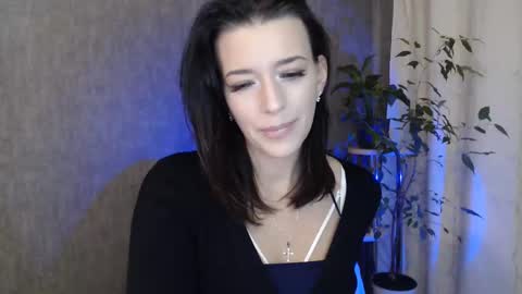 Elina online show from December 18, 10:47 pm