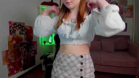 elinavale online show from March 4, 7:26 am